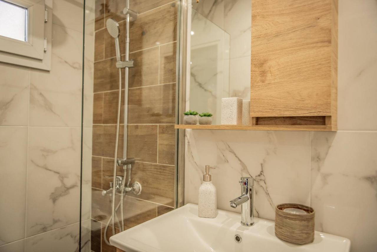Artemis Apartment Midas Home Project Tesalonika Bagian luar foto