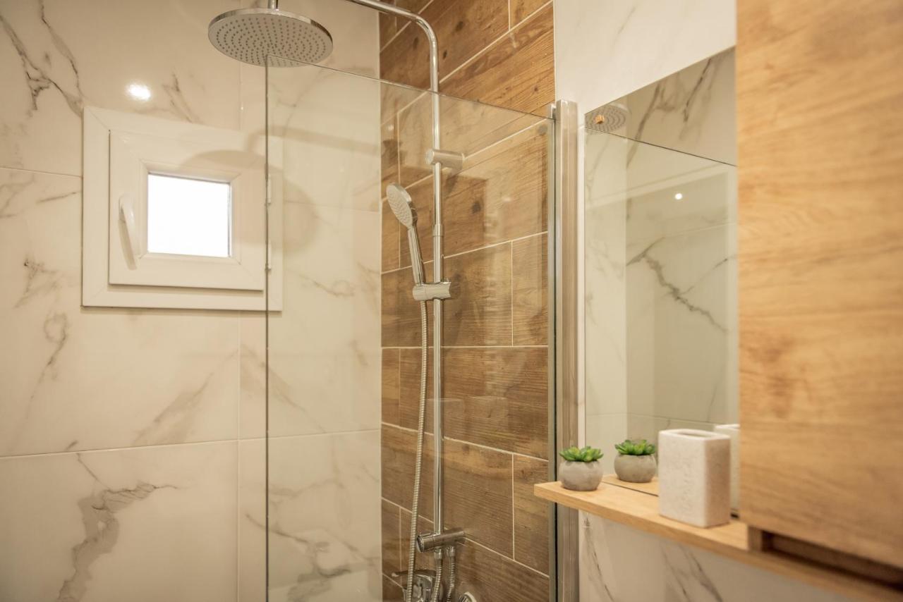 Artemis Apartment Midas Home Project Tesalonika Bagian luar foto