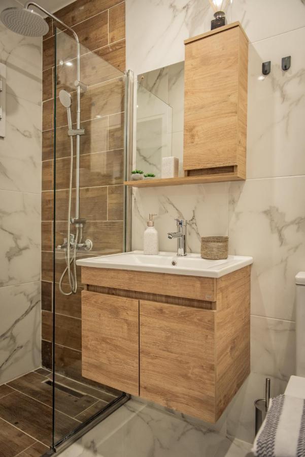 Artemis Apartment Midas Home Project Tesalonika Bagian luar foto