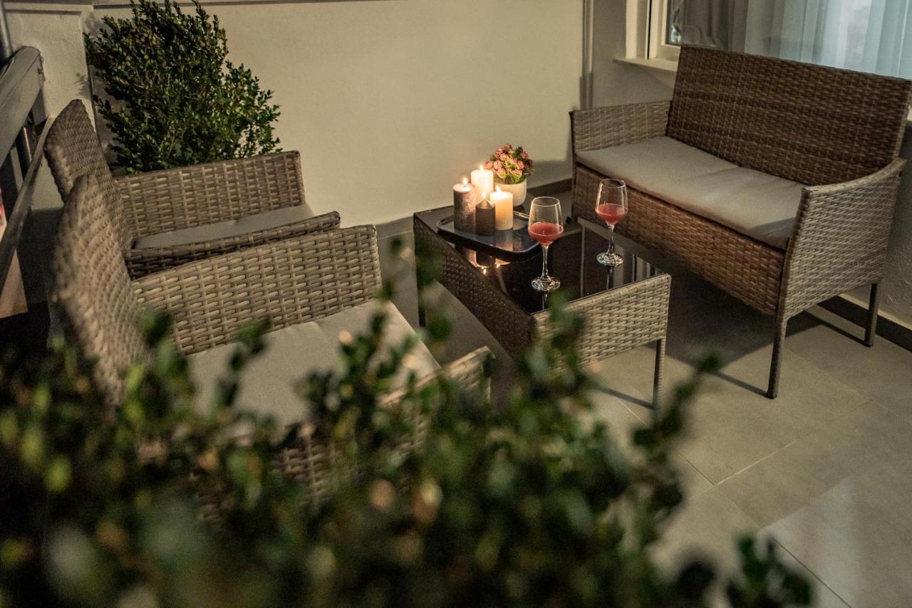 Artemis Apartment Midas Home Project Tesalonika Bagian luar foto
