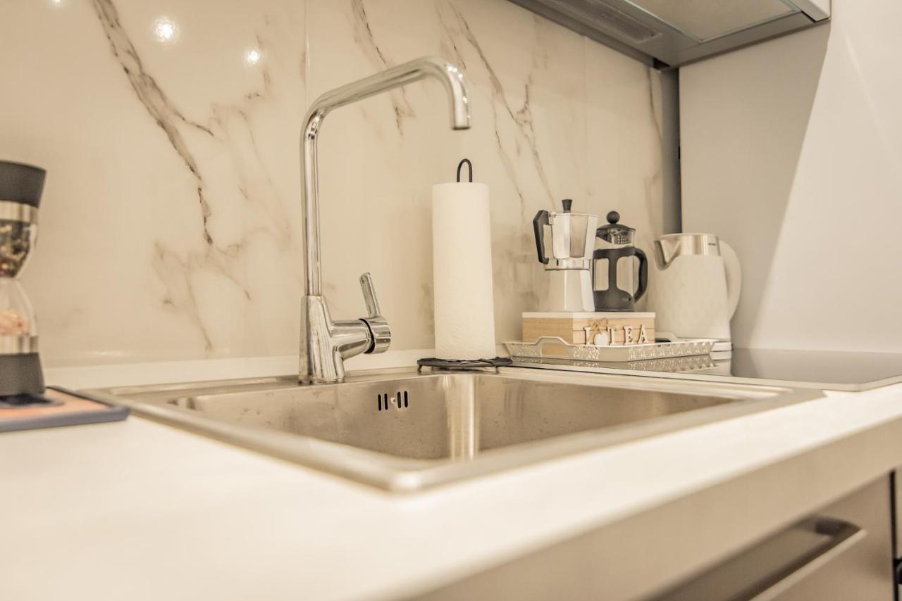 Artemis Apartment Midas Home Project Tesalonika Bagian luar foto